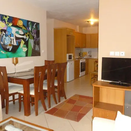 In Apartamento Loutráki
